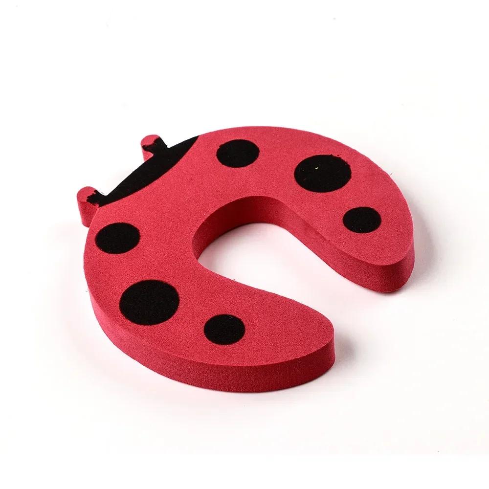 

Lot Protection Baby Safety EVA C Shape Door Stopper Cute Animal Security Baby Card Lock Newborn Care Child Finger Protector