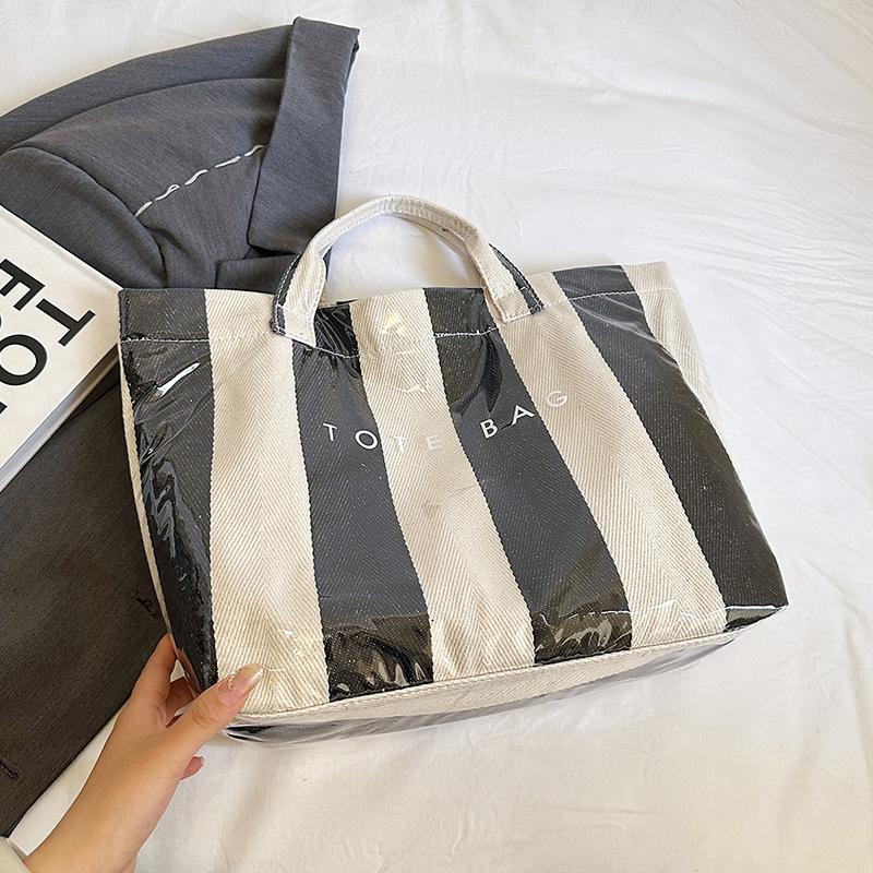 

PVC All-Match Shoulder Bag Large Capacity Stylish Letter Print Handbag Leisure Tote Handbag Shopping Work Date Tote Bag чёрный