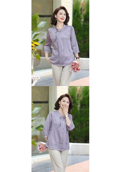 New Chinese Style Summer Blouse for Moms, National Design, Middle-Aged Women's Three-Quarter Sleeve Top for Spring/Summer.