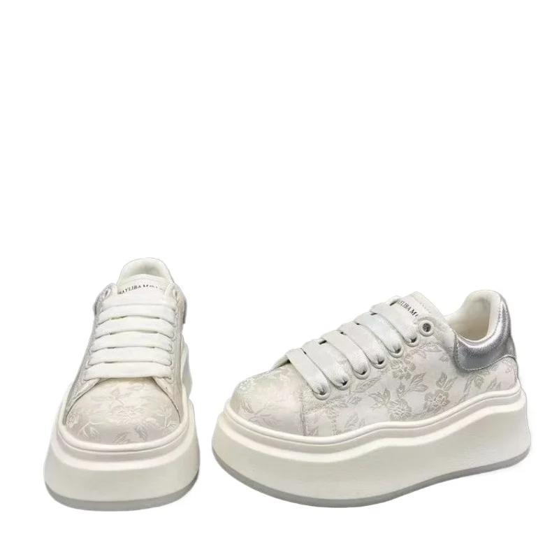 Fashion Women's Sneakers Thick-soled Height Increasing Flat Platform Rubber Shoes Printed Fashion Non-slip Wear-resistant 2024