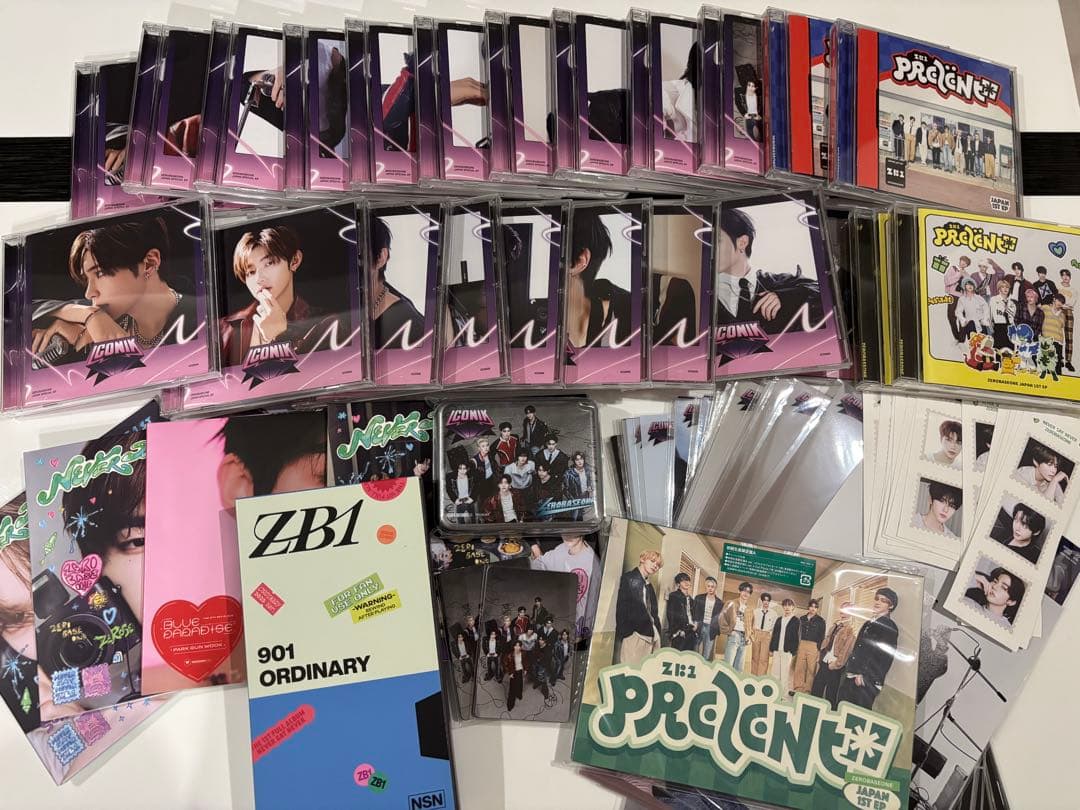 

[USED] zb1 ICONIK Regular Edition Sony Music Shibuya Tower Records Flyer Trading Card CD