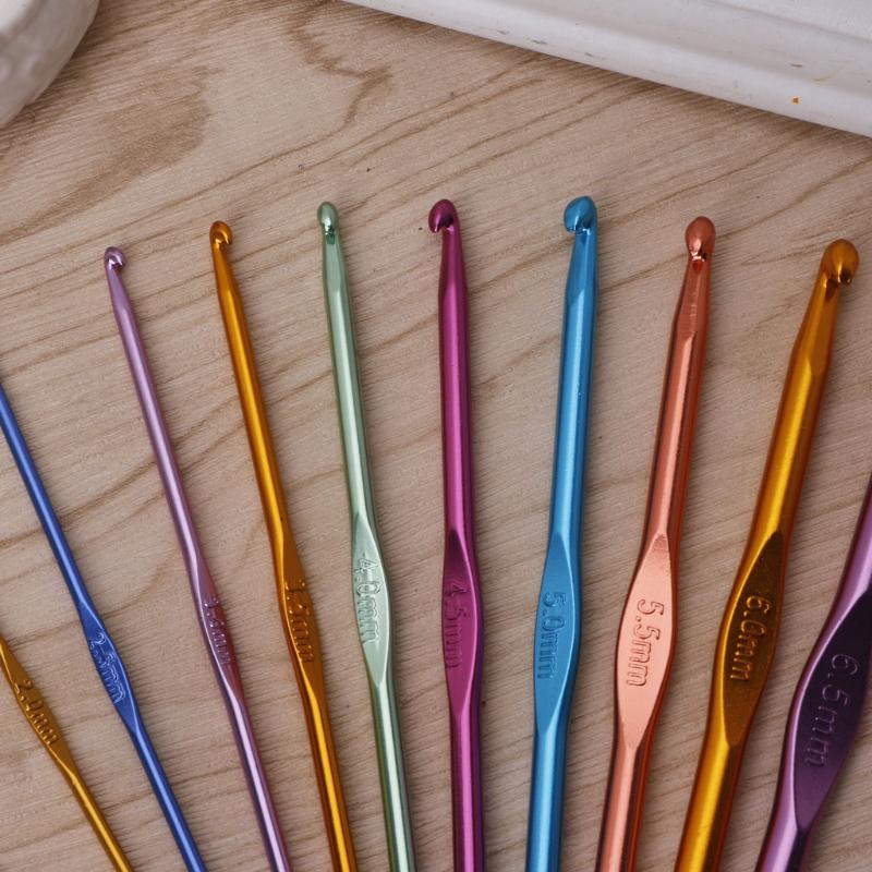 22pc/lot Metal Needles Set Hand Crochet Knitting Needle Tools Stainless Handle Hook Needlework