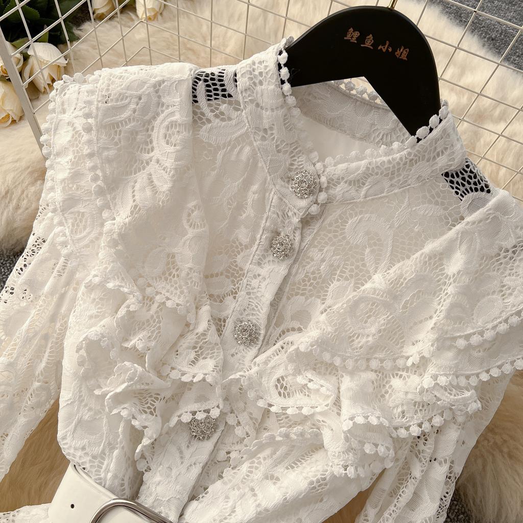 2025 French Women's Dress High-end Fungus Edge Splicing Single-breasted Waist Lace Embroidered Dress