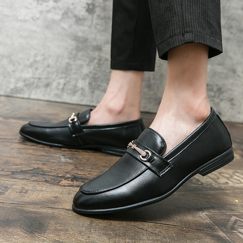 Schwarze Lederschuhe Britischer Stil Nachtclub Friseur Lässige Lederschuhe ohne Schnürsenkel Große Größe Lederschuhe ins