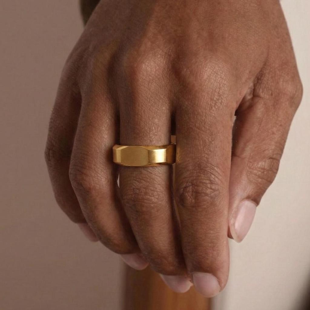 18K Gullbelagt Rustfritt Stål Møtrikk Design Ring - Europeisk & Amerikansk Mote, Enkel & Allsidig.