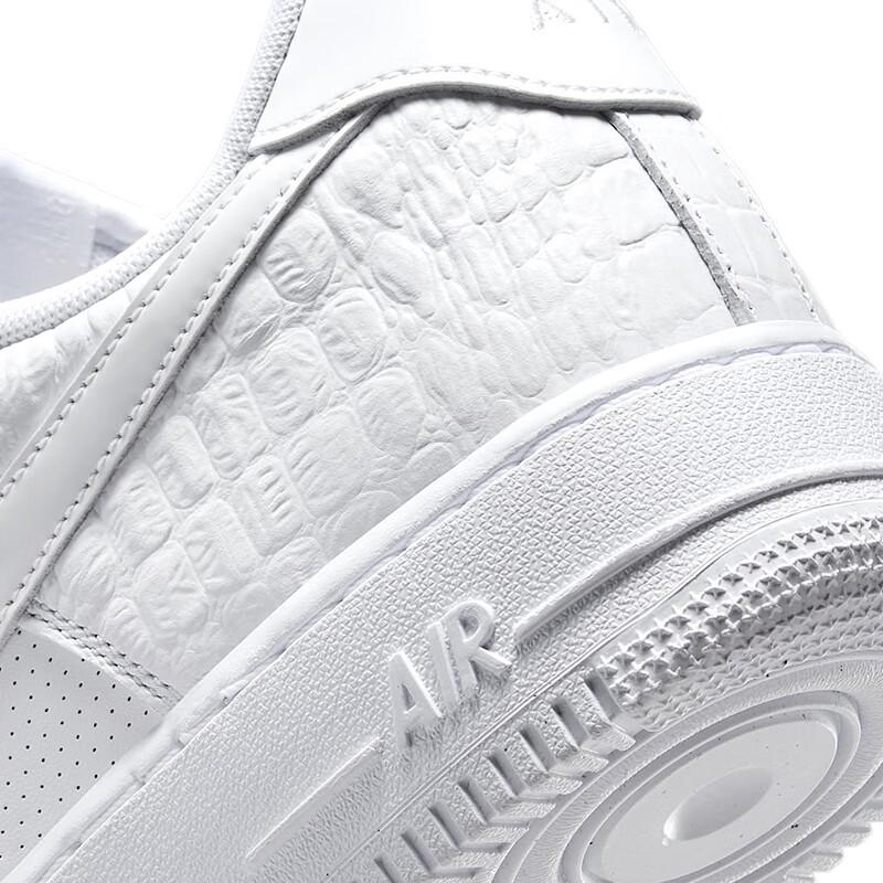 Nike Men's Air Force 1 AF1 Sneakers