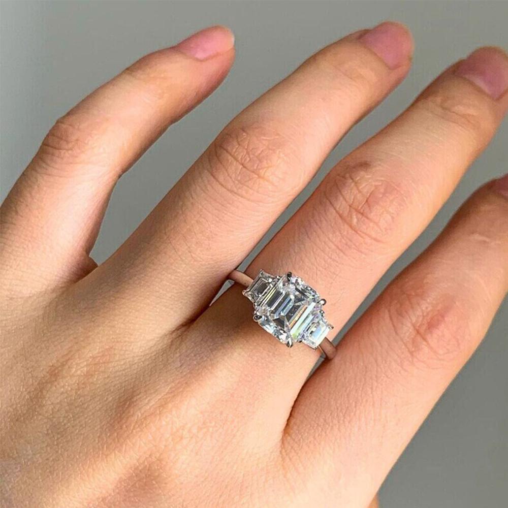 6x8mm Emerald Cut Moissanite Engagement Rings Three Stone Side Trapezoid Moissanite Ring CopperParty Wedding Bands Jewelry