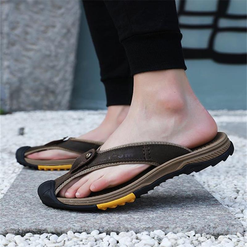 Fashion Summer Shoes Men Slippers Genuine Leather Beach Slippers Outdoor Anti-slip Mens Flip Flop Sandals Male Casual Clip Toe Sandals