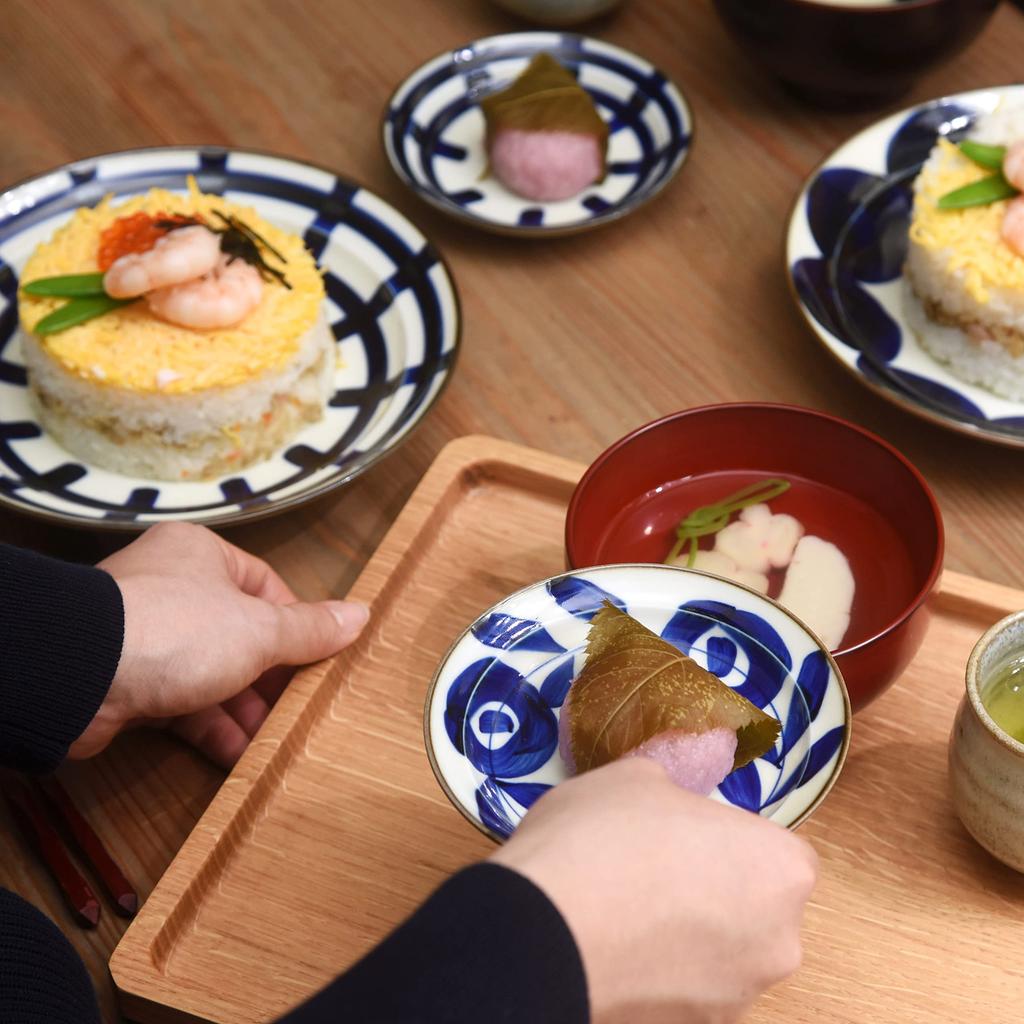 natural69 Set Scorched Gosu Plate Set of 4 Round Lattice Leaf and Mountain Path Natural69 Hasami Ware Scorched Gosu Microwave and Dishwasher Made in