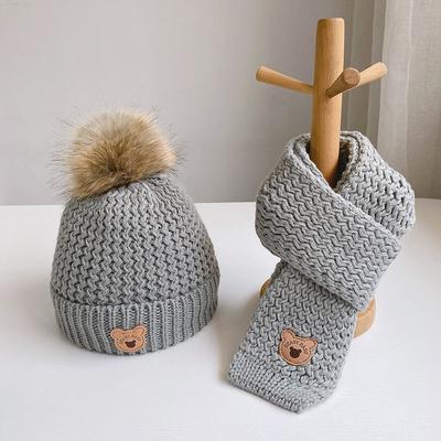 Conjunto de tres piezas de sombreros, bufandas y guantes para niños de otoño e invierno, sombreros de lana de oso de felpa térmica de invierno para hombres y mujeres