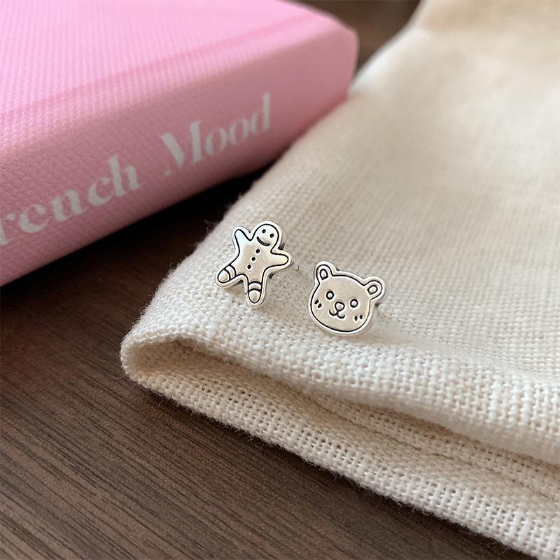 

Ретро Рождественские серьги-пусеты в виде пряничного человечка и маленького мишки - Милый стиль для лучшей подруги