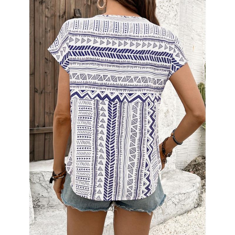 Geometric Pattern Round Neck Short Sleeved Shirt Top