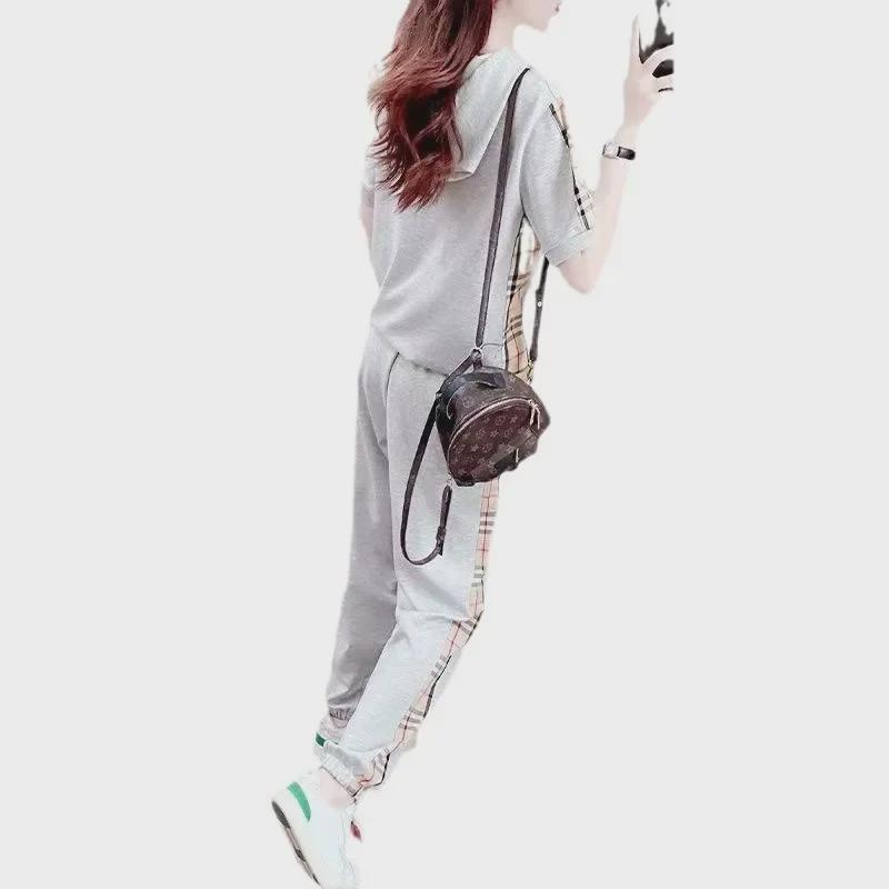 Women's 2025 Summer Stylish Two-Piece Casual Set: Loose Short Sleeve Hooded Sweatshirt Sportswear