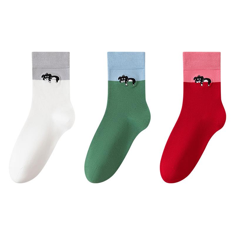 Female Autumn Casual Color Collision Lovely Embroidery Bacteriostatic Anti Odor Anti Pilling in The Tube Pile Socks