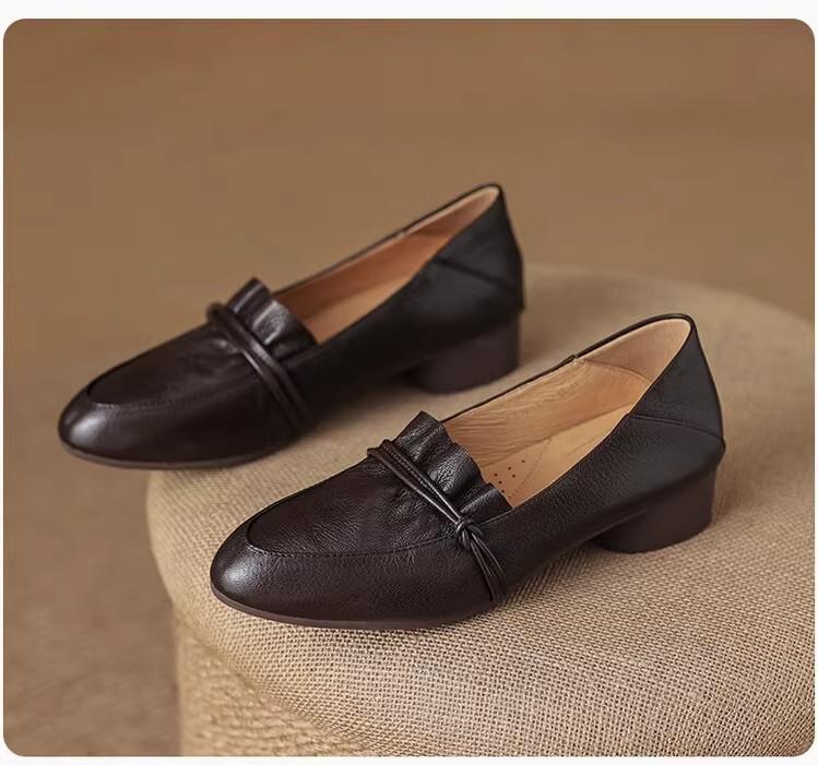 

Французские туфли-лодочки 2024 года, новая осенняя обувь с заостренной мягкой подошвой, мягкая кожа, толстый каблук, неглубокий носок, темперамент, универсальные туфли Мэри Джейн для женщин 40 чёрный