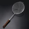 Skimmer Spoon Pasta Strainer with Long Handle Stainless Steel Wire Mesh Colander for Frying And Boiling Heat-Resistant Kitchen Tool for Draining And