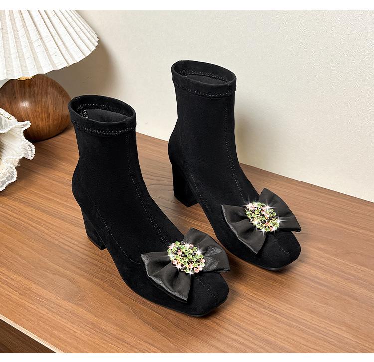 Damen Wildleder-Sockenstiefel mit hohen Absätzen im französischen Stil - Herbst/Winter-Kollektion 2025