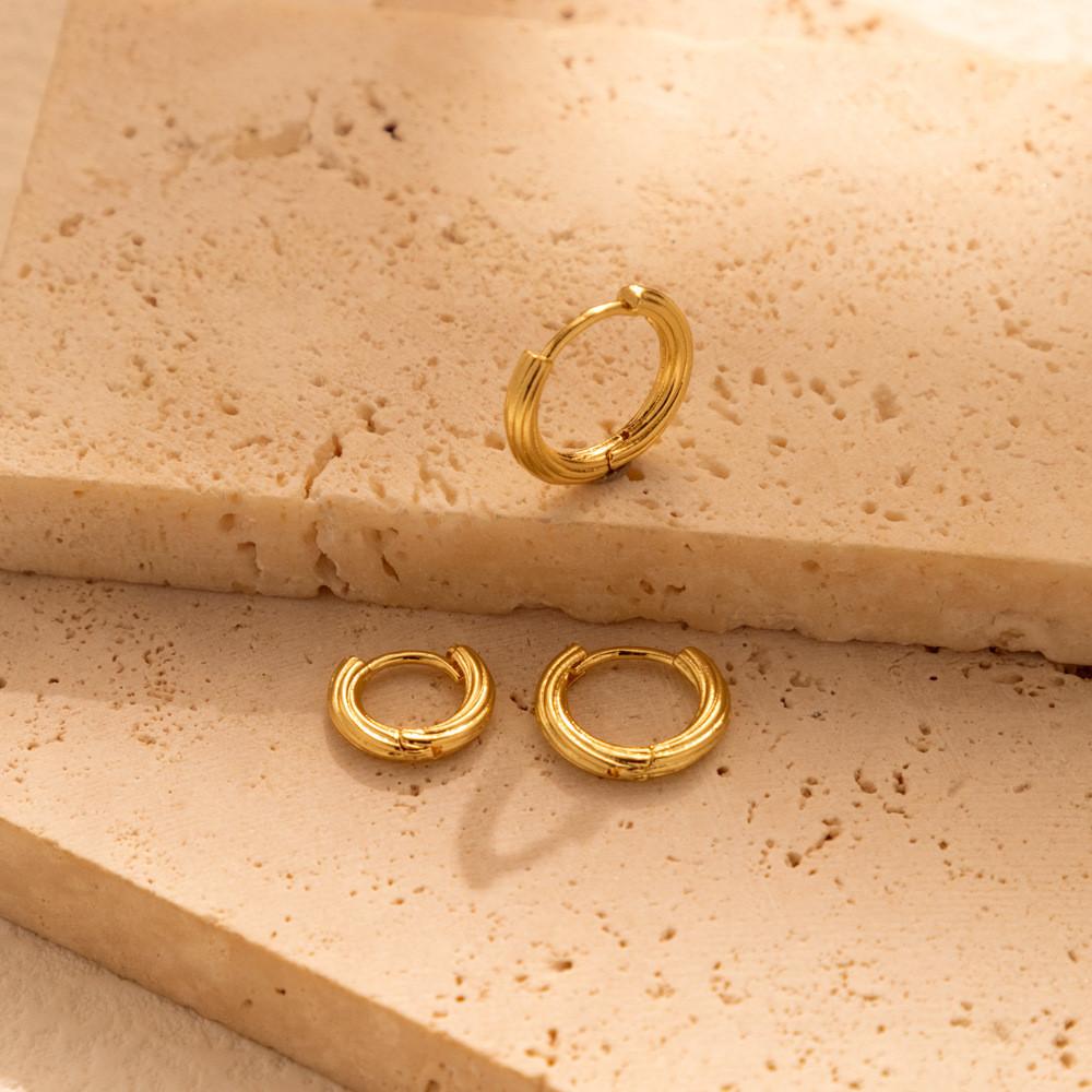 

Geometric Shape Copper Earrings Set Fashionable And Versatile Jewelry For Everyday Wear Style1