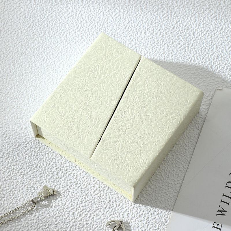 Earring Storage Slanted Flip Cover Necklace Case Bracelet Holder Magnetic Closure Jewelry Box For Home Storage Women Gift