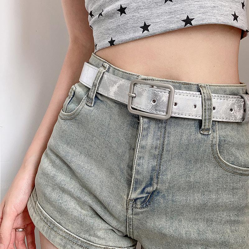 Distressed Retro Crack Design Women's Belt - High-End Style for Jeans, Skirts, and More
