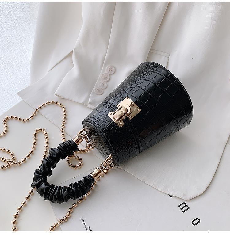 Women's Bag 2025 New Crocodile Pattern Bucket Bag Fashion Chain Shoulder Bag Popular Handbag