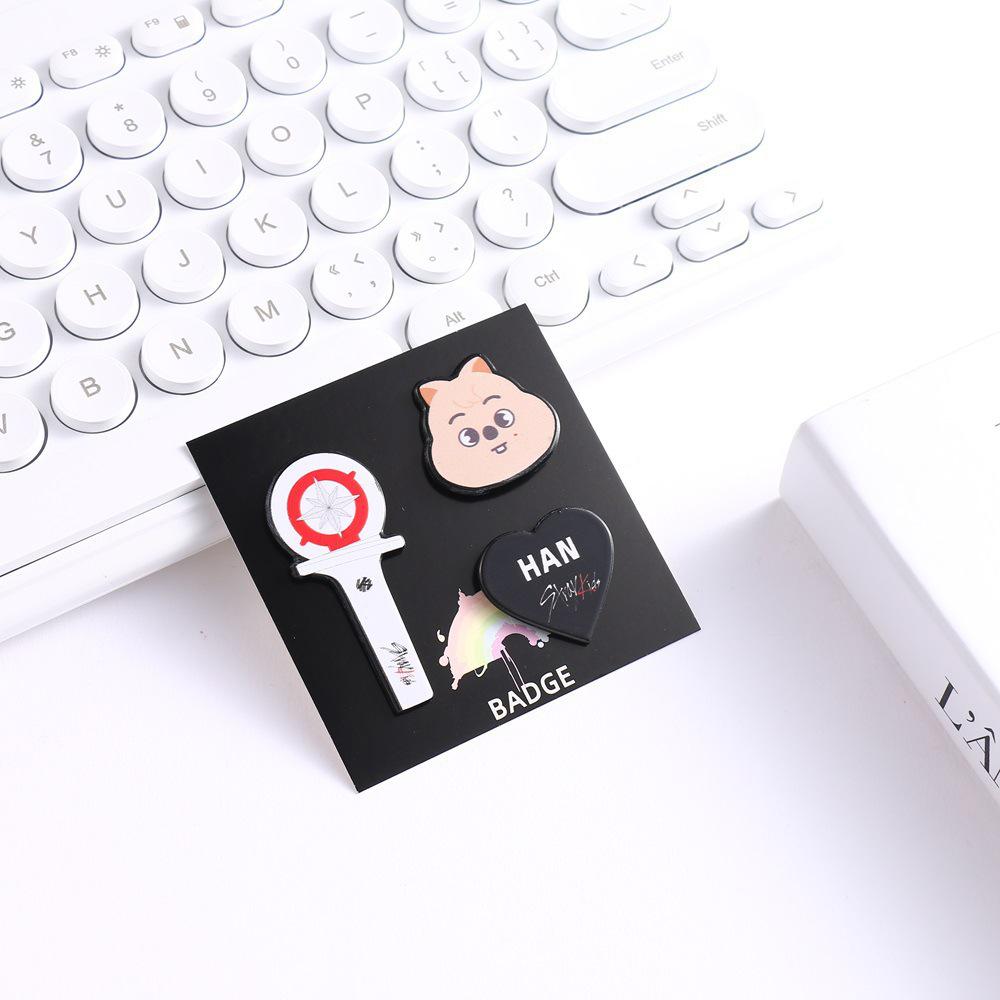 Набор из 3 предметов: Брошь и Резинка для волос Stray Kids Маленькие животные Hair Tie white