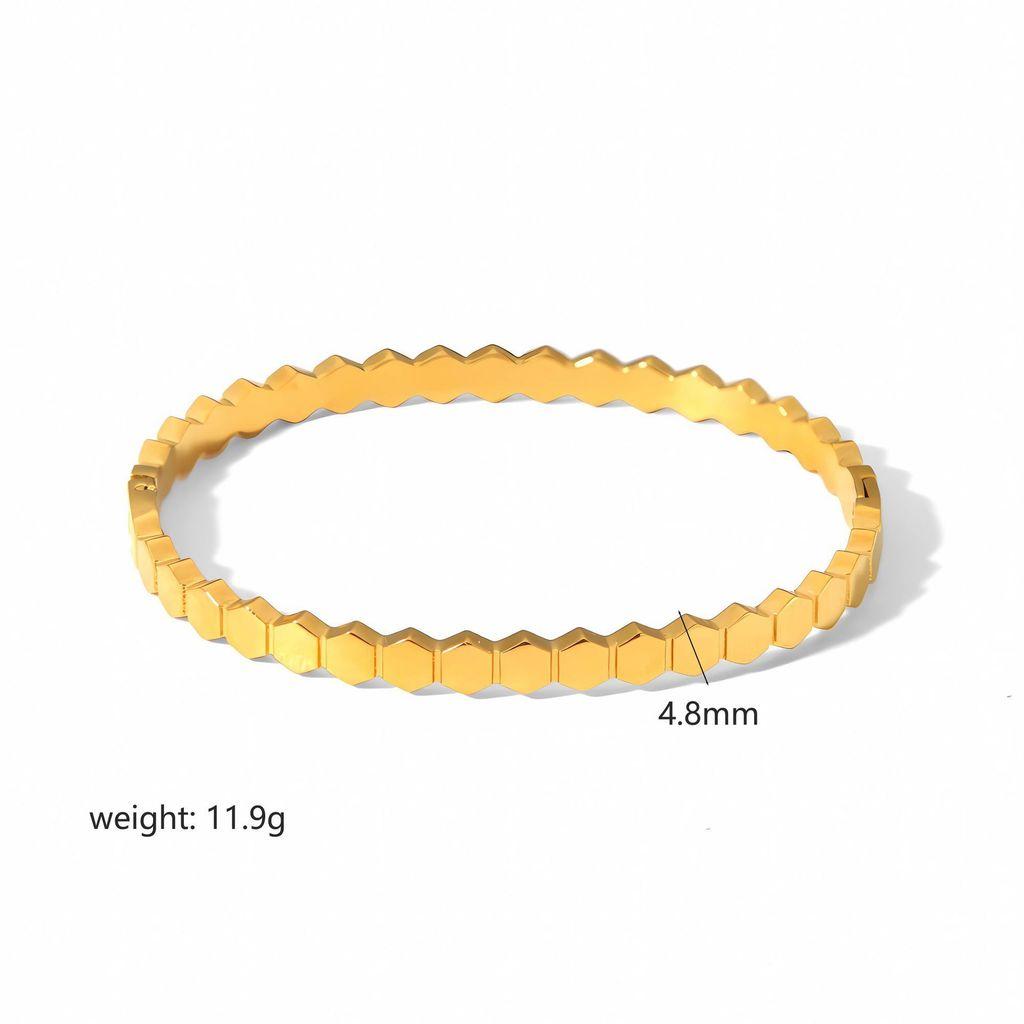 Geometric Star Stainless Steel Bracelet With 18k Gold Plating For Fashionable Women