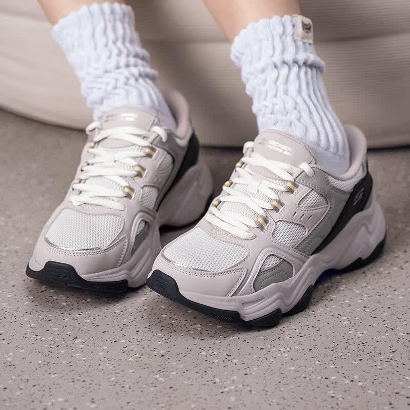 Skechers Women s Panda Style Sport Casual Sneakers US 6.5