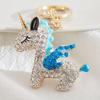 Bling Strass Fliegendes Pferd Schlüsselanhänger Auto Schlüsselring Halter Dekor Zubehör Rucksack Handtasche Tasche Anhänger Geschenke für Frauen Freunde Mutter Freundin