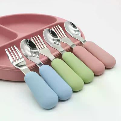 Alimente solide – Tacâmuri pentru copii