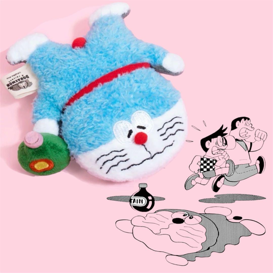Hong Kong Limited 100% Doraemon & Friends Exhibition Santaine Keychain Sakura Festival