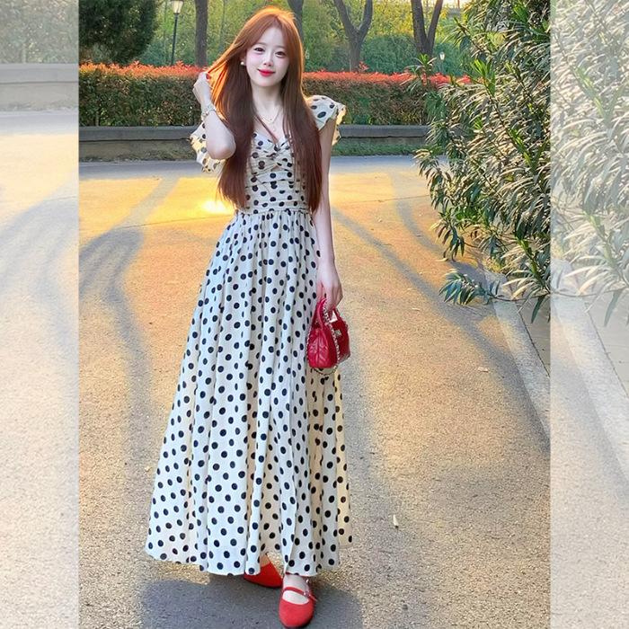 French holiday style design sense beautiful polka dot dress women 2026 summer pure desire spice girl pleated waist dress