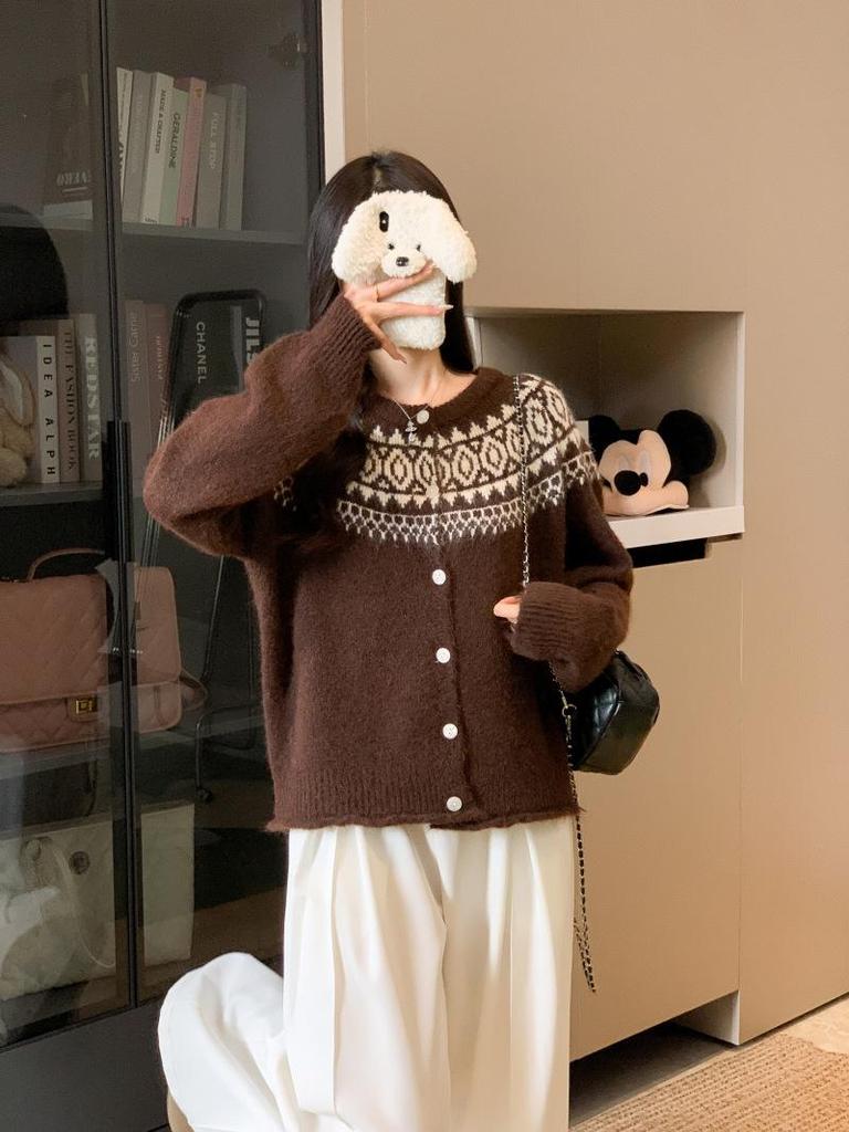 2025 Retro Nordic Fair Isle Loose Knit Cardigan Sweater for Women