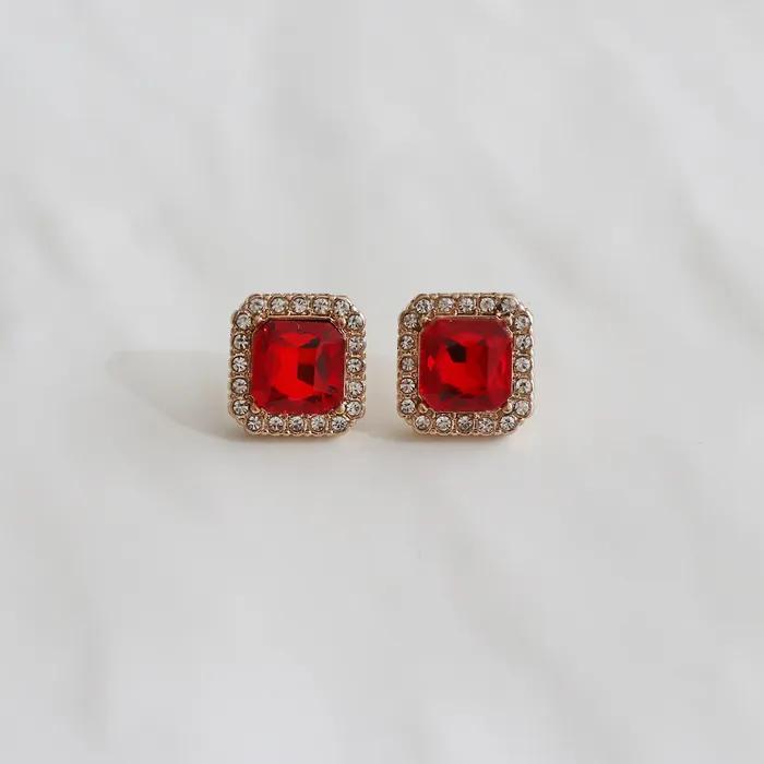 _FF21 Square Red Point Earrings