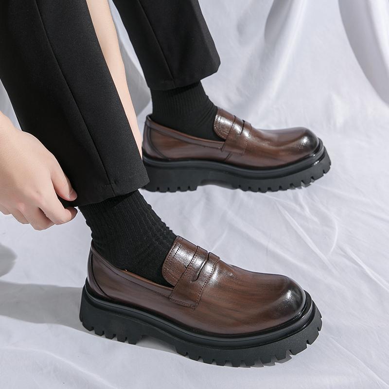 Spring Men's British Thick-Soled Leather Loafers: Trendy Casual Slip-On Shoes