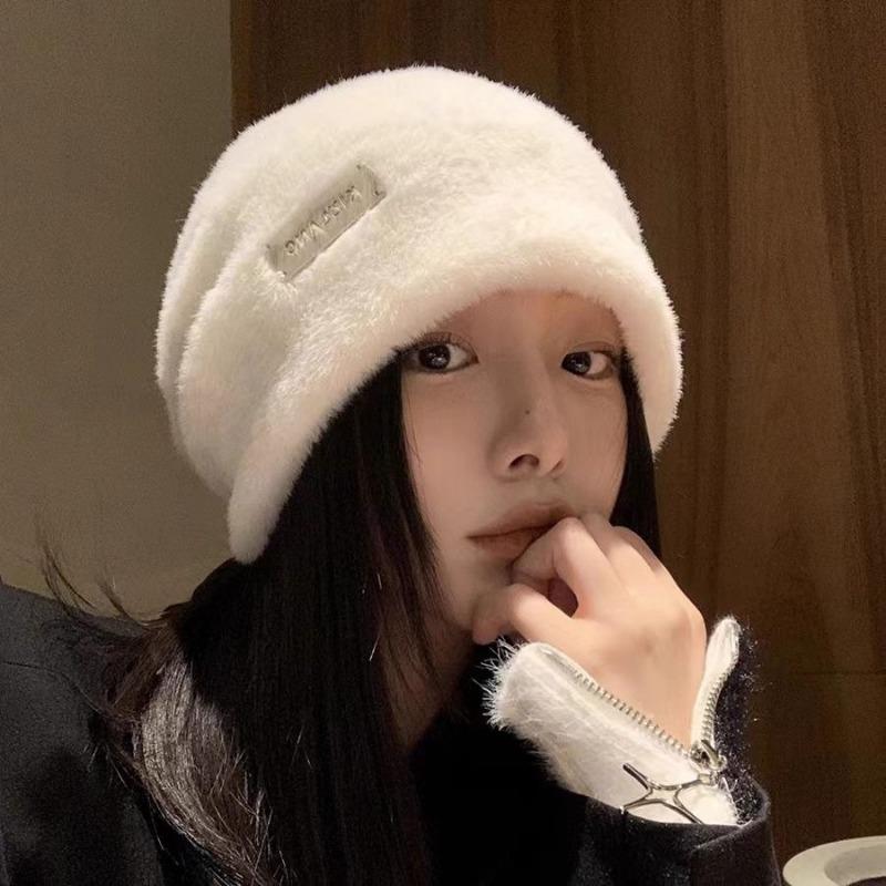 Pile hat children's new warm white plush bucket hat suitable for big face cold hat bucket hat big face small