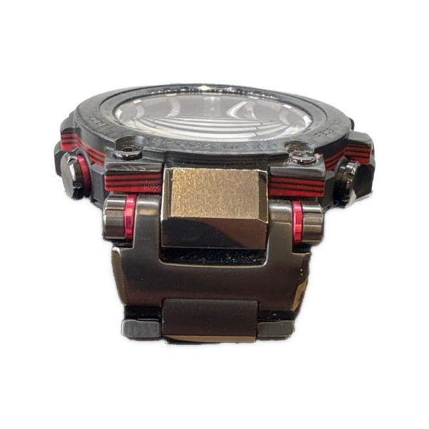 Used CASIO G-SHOCK Carbon Model Wristwatch