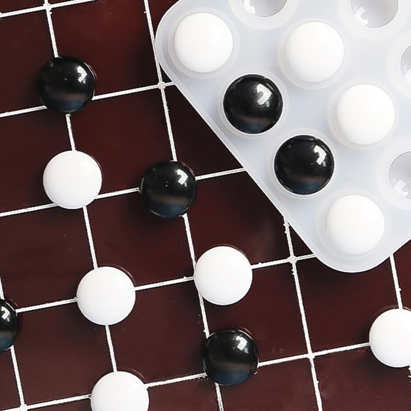 Checkerboard Game Board Mould Family Game Board Mould Puzzle Chess Game Math Game Suitable for Children and Adults