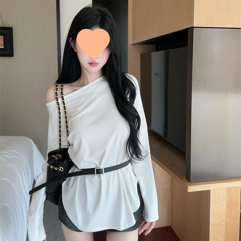 Korean Style One-Shoulder Long-Sleeve Women's T-Shirt, Slimming and Flattering Autumn Base Layer with Belt, Beautiful New Arrival