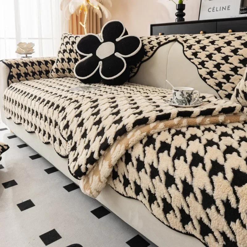 2025 New Qianniao Gesha Sofa Cushion Autumn Winter Thick Plush Irregular High-end Light Luxury Style-resistant Non-slip Cushion