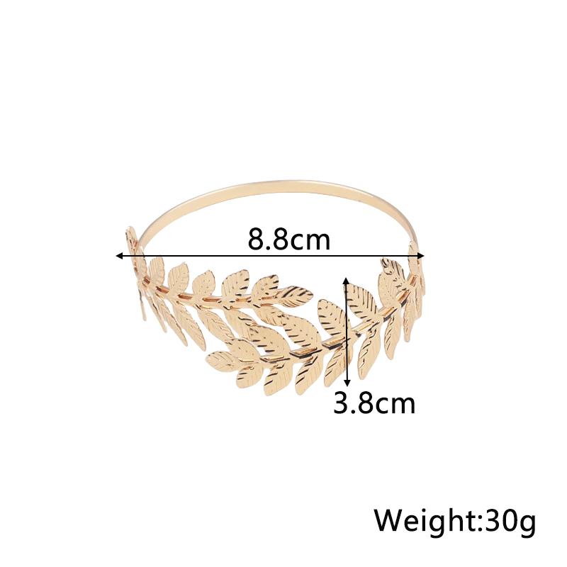 Women's Open Cuff Gold Leaf Bangles European Charming Exaggerated Charm Bracelets for Ladies Beach Vacation Hand Jewelry