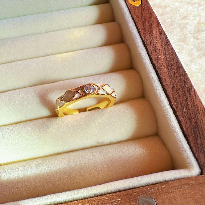 Fashionforward Color Morandi Enamel Ring For Women Modern And Chic Style Adjustable