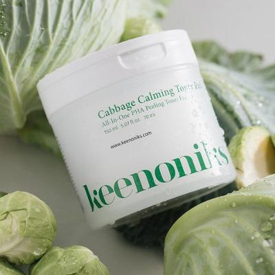Cabbage Exfoliating Soothing Pads 70 Sheets