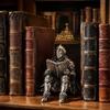 Creative Resin Statue Medieval Knight Book Nook Statue, 3D Printed Armored Reading Bookend Figurine, Retro Gothic Bookshelf Ornament for Study Office,