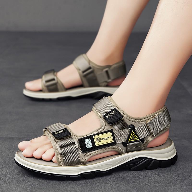 2024 summer men's wear breathable Vietnamese sandals men's trendy light casual sports men's shoes without stinky feet