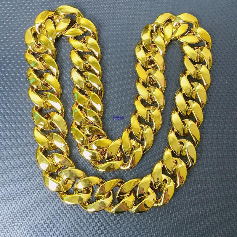 Kids Hip Hop Dance Necklace: Fun Gold Chain for Boys & Girls, Perfect for Jazz Dance & Trendy Outfits