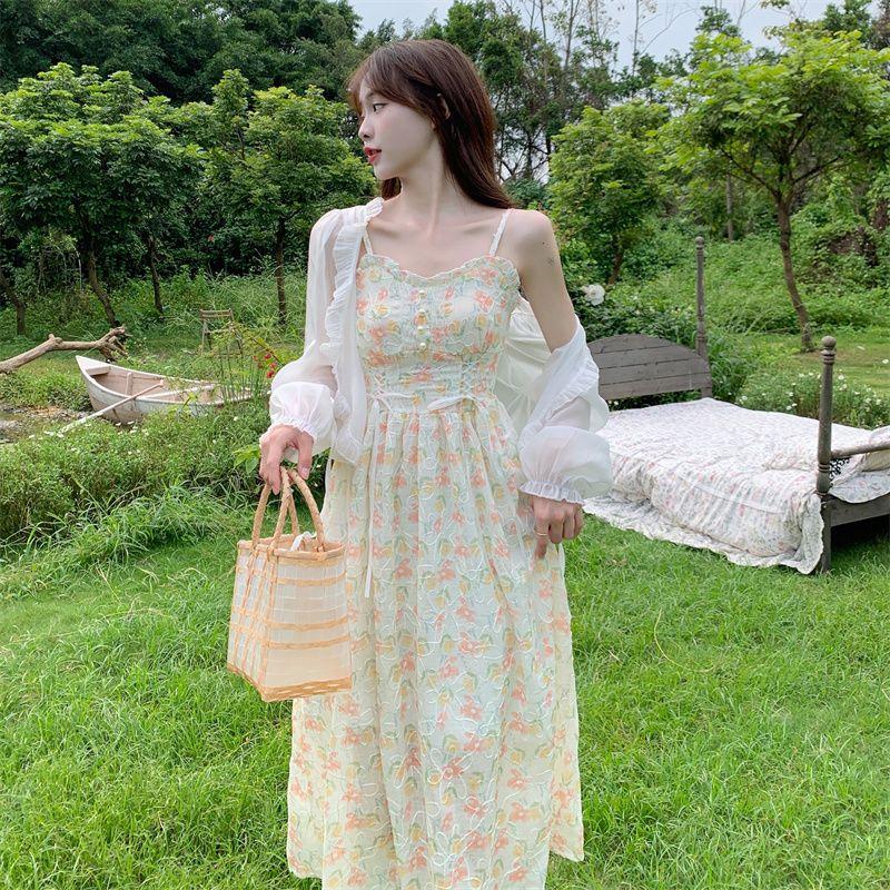 Large Size Sweet and Gentle Dress Waist-skimming Halter Floral Dress Chiffon Dress