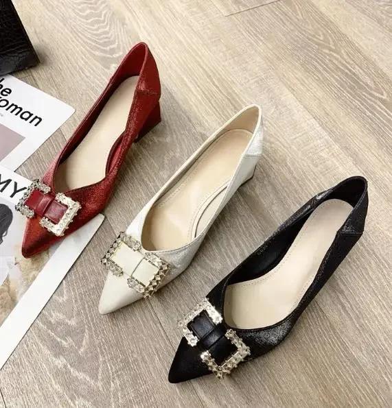 Fashion Women's Spring and Summer New Pointy High Heels Metal Buckle Wine Red Light Mouth Thick Wedding Shoes