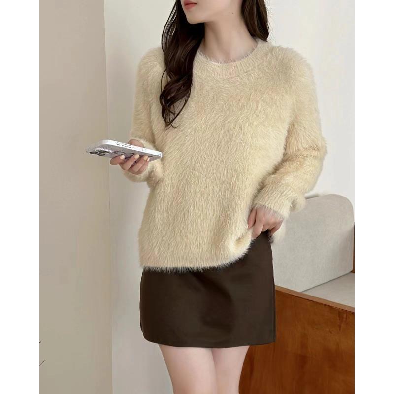 Gentle wind lazy soft waxy imitation mink fleece sweater women's pullover loose niche design sense autumn and winter temperament small man