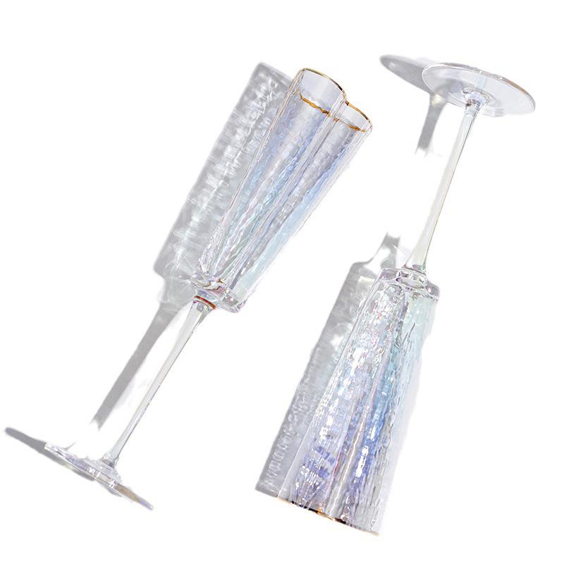 Elegant Hammered Heart-Shaped High-Stemmed Crystal Champagne Glass with Gold-Plated Edge